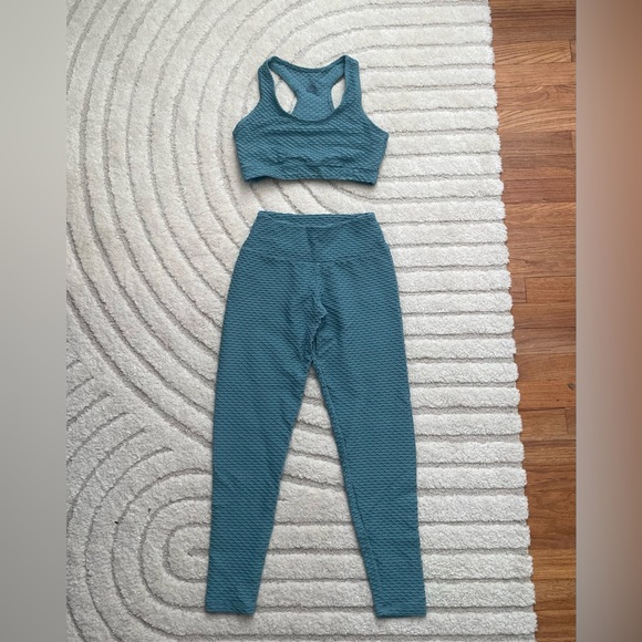 Booty by Brabants Other - Booty by Brabants Teal Textured Set
